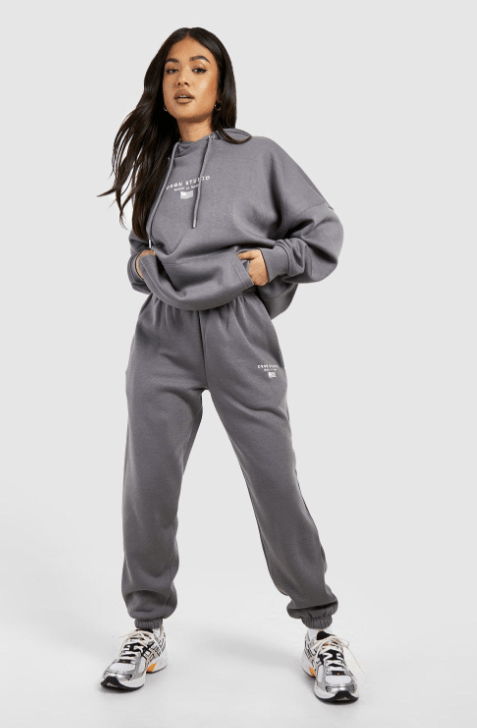 PETITE DSGN - Image 2